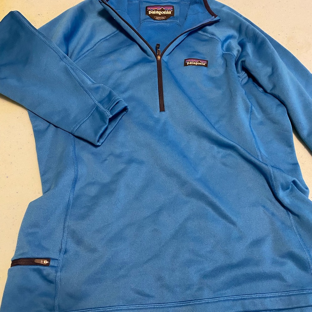 Patagonia zip pull over
